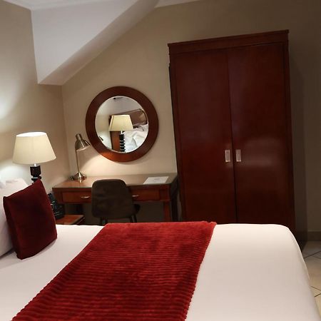 Lakeview Boutique Hotel & Conference Center Бенони Экстерьер фото